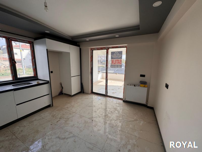 SATILIK SIFIR ARAKAT HİÇ KULLANILMAMIŞ LÜKS 3+1 DAİRE